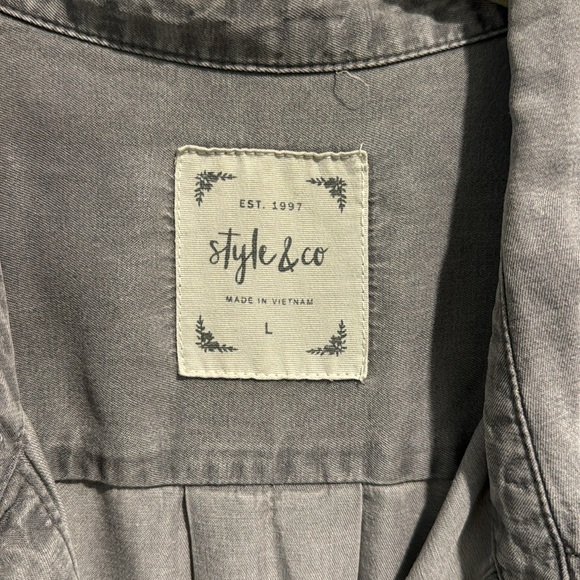 NWT Style & Co Tie Front Button Down - Picture 2 of 6